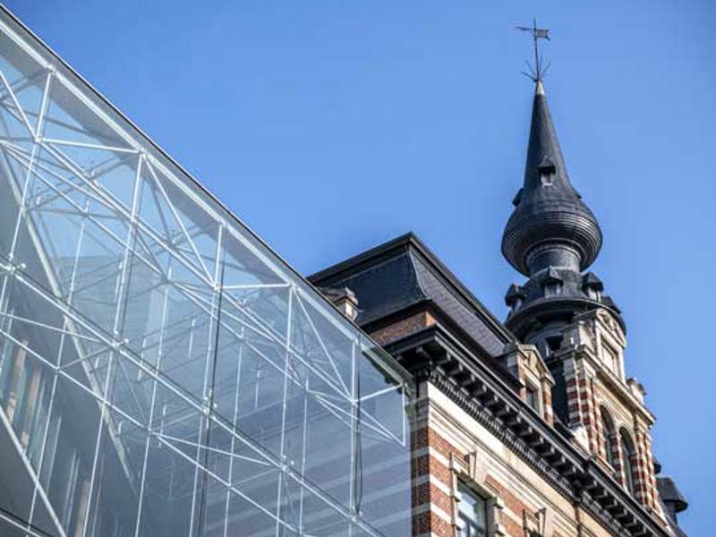 Ackermans & Van Haaren
